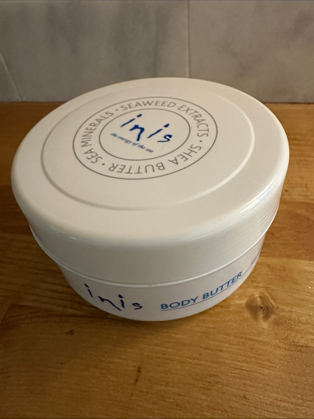 inis Body Butter Beurre Corporel — Seaweed Extracts Shae Butter Sea Minerals